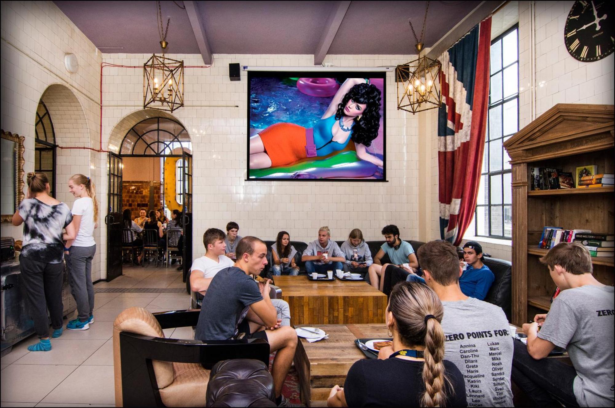 Rest Up Hostel London Bagian luar foto