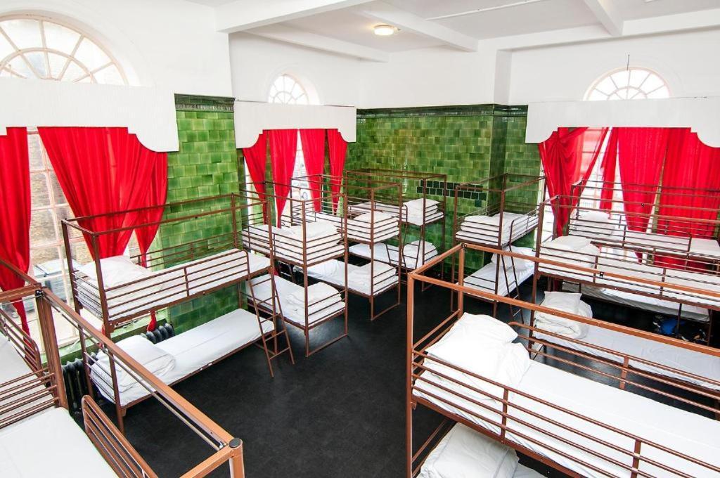 Rest Up Hostel London Bagian luar foto