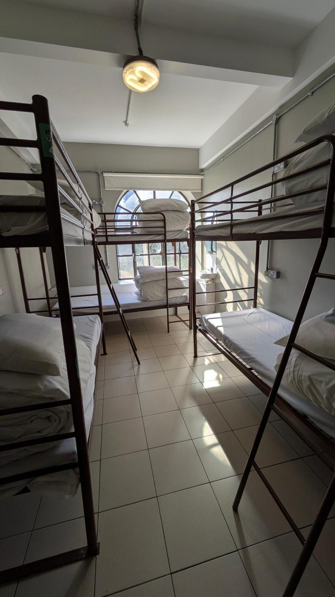 Rest Up Hostel London Bagian luar foto